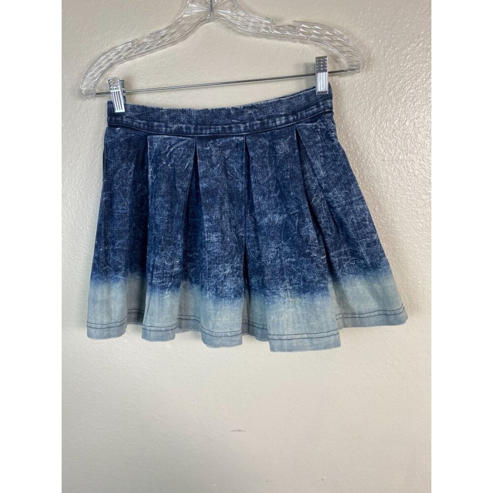 Kill City Pleated Denim Mini Skirt size XS Blue Ombre Goth Punk Grunge Y2K Emo